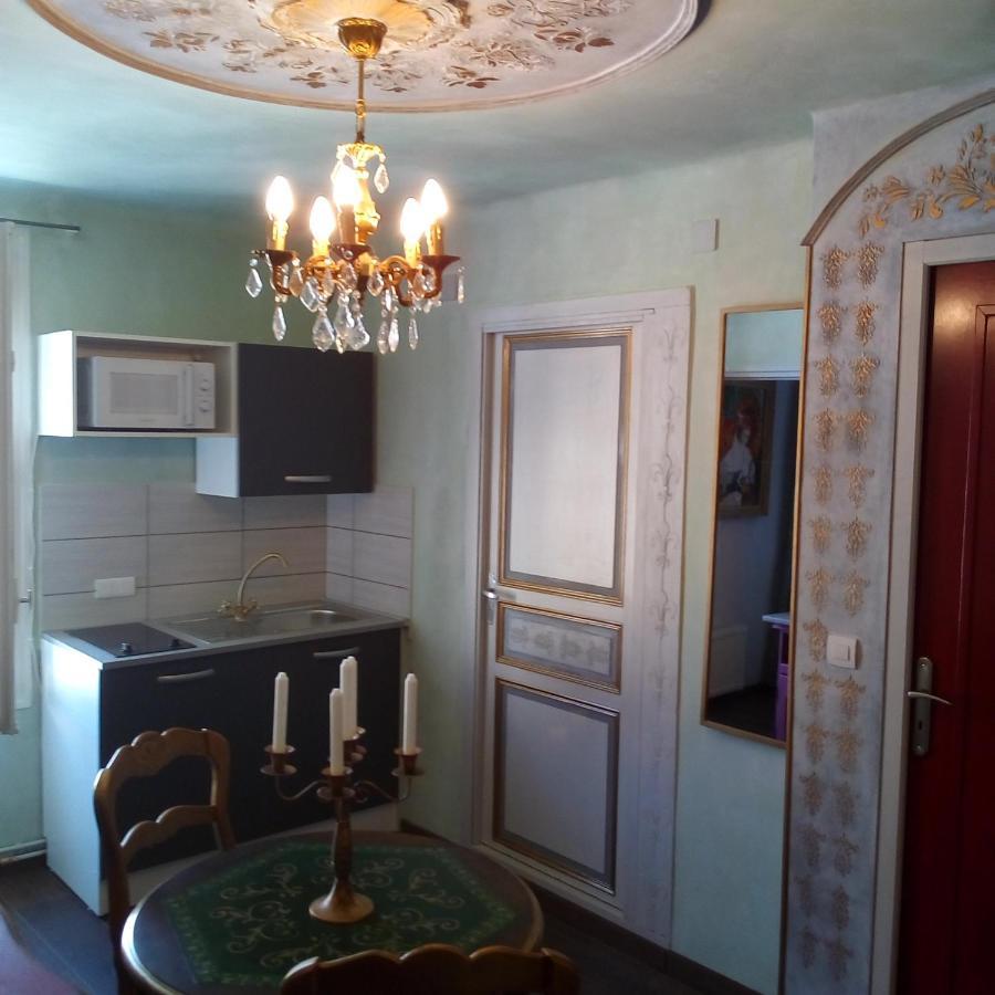 Appartement De Ville Medievale Vinca Zewnętrze zdjęcie