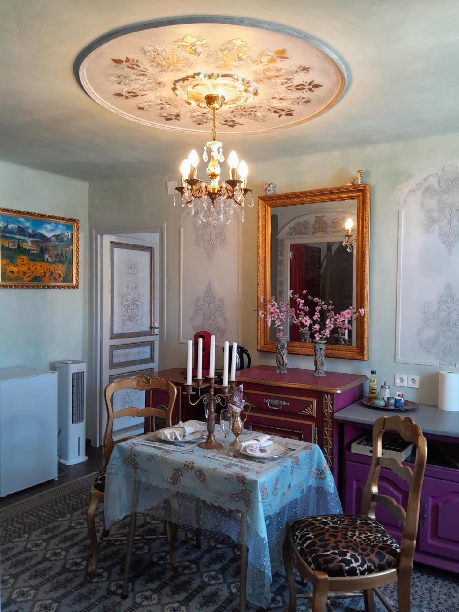 Appartement De Ville Medievale Vinca Zewnętrze zdjęcie