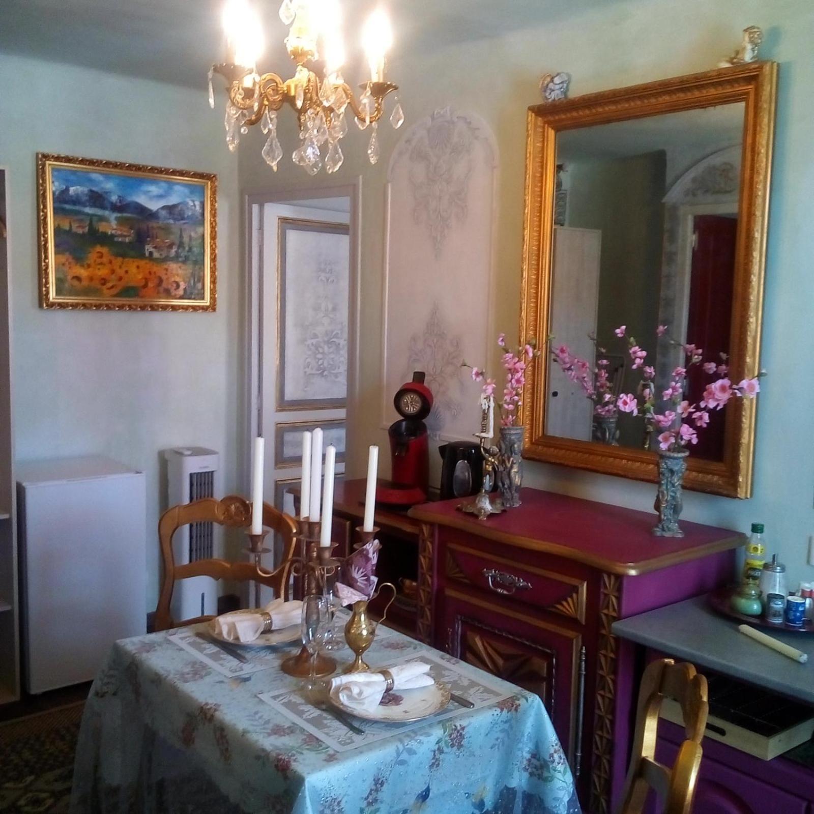 Appartement De Ville Medievale Vinca Zewnętrze zdjęcie