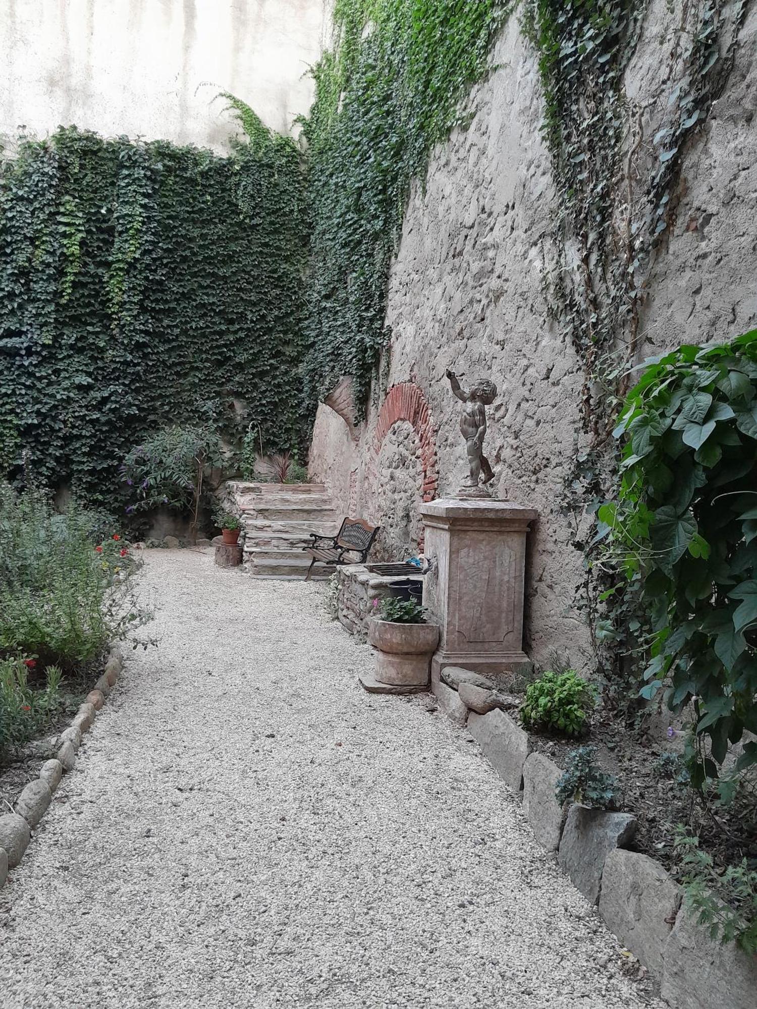 Appartement De Ville Medievale Vinca Zewnętrze zdjęcie